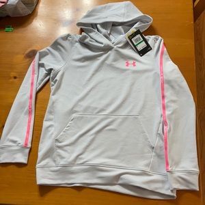 New Under Armour sweatshirt